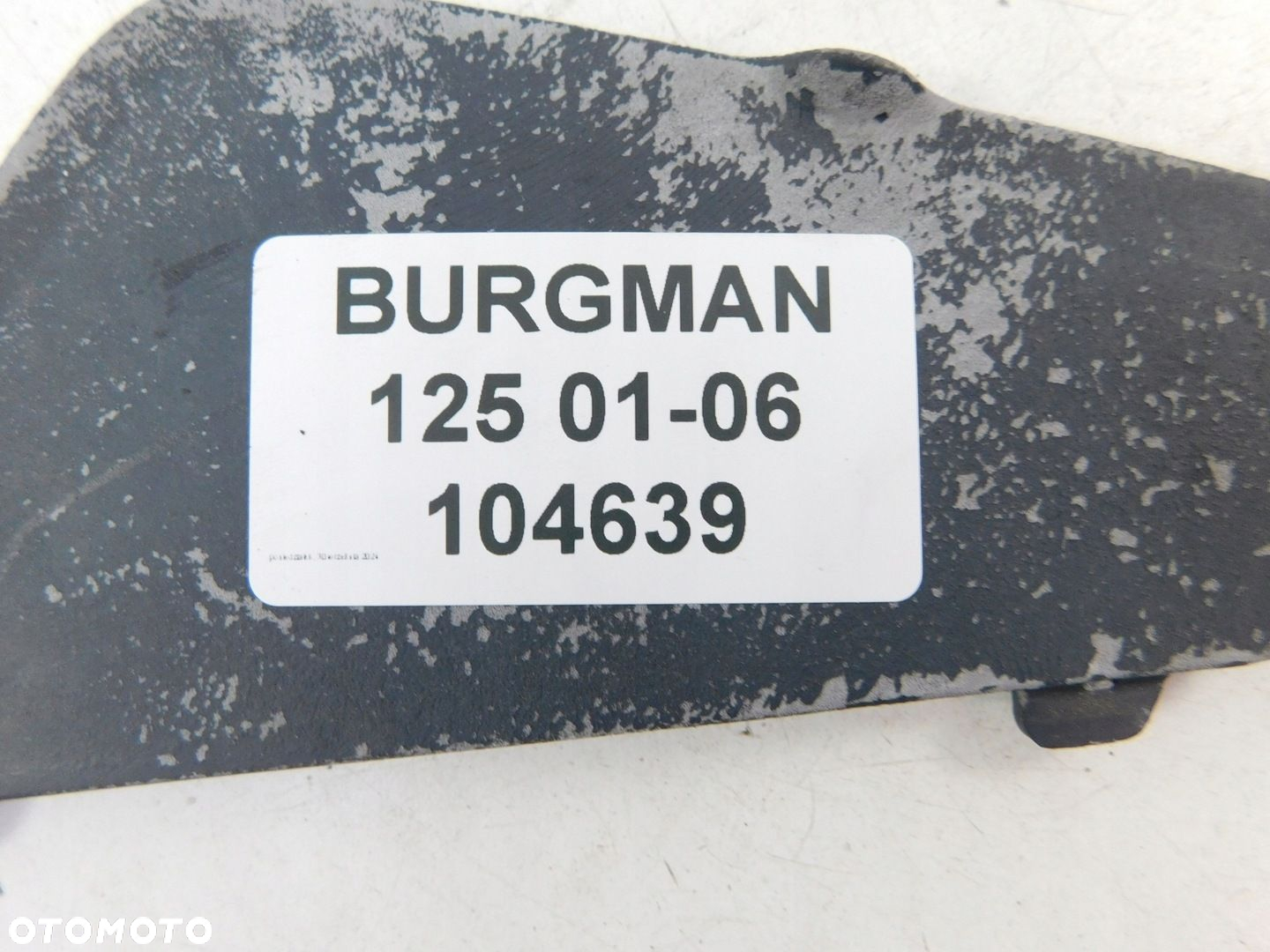 SUZUKI BURGMAN 125 01-06 KLAPKA ZAŚLEPKA - 5