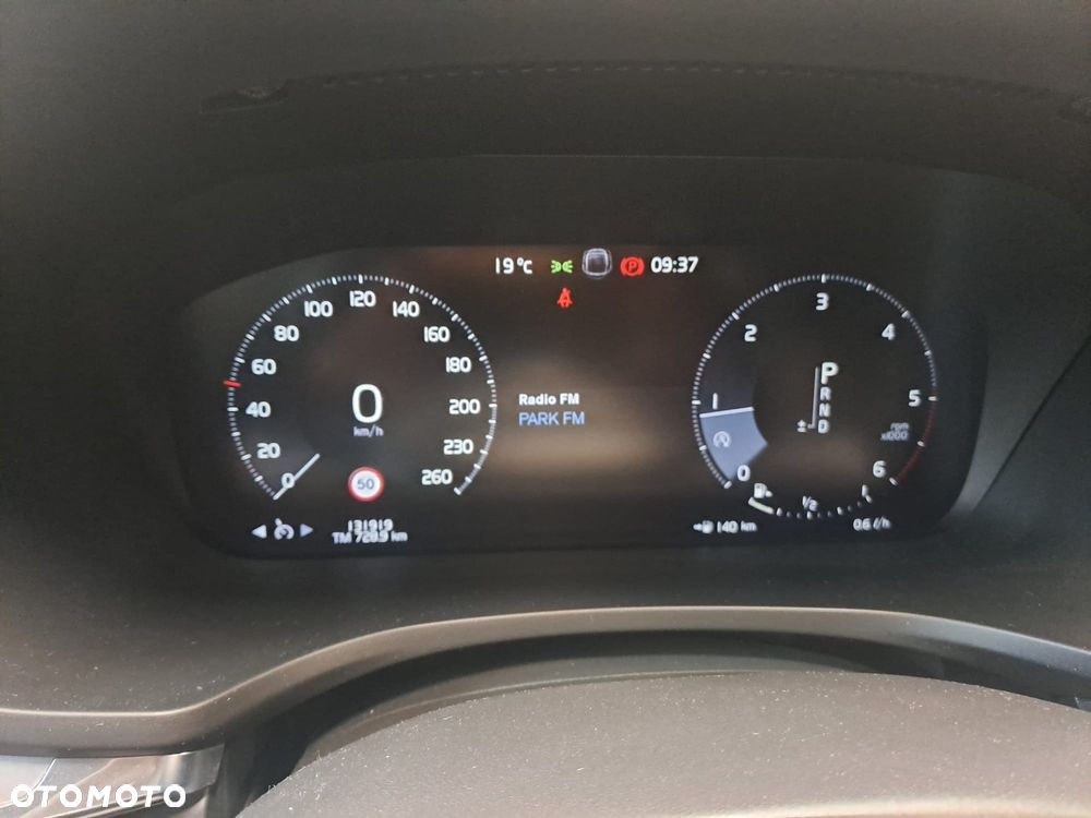 Volvo V60 D3 Momentum Pro - 9