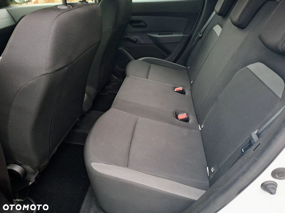 Dacia Duster 1.0 TCe Access - 23