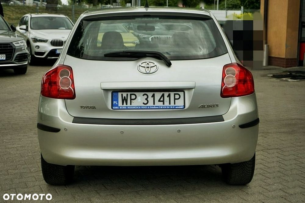 Toyota Auris - 5