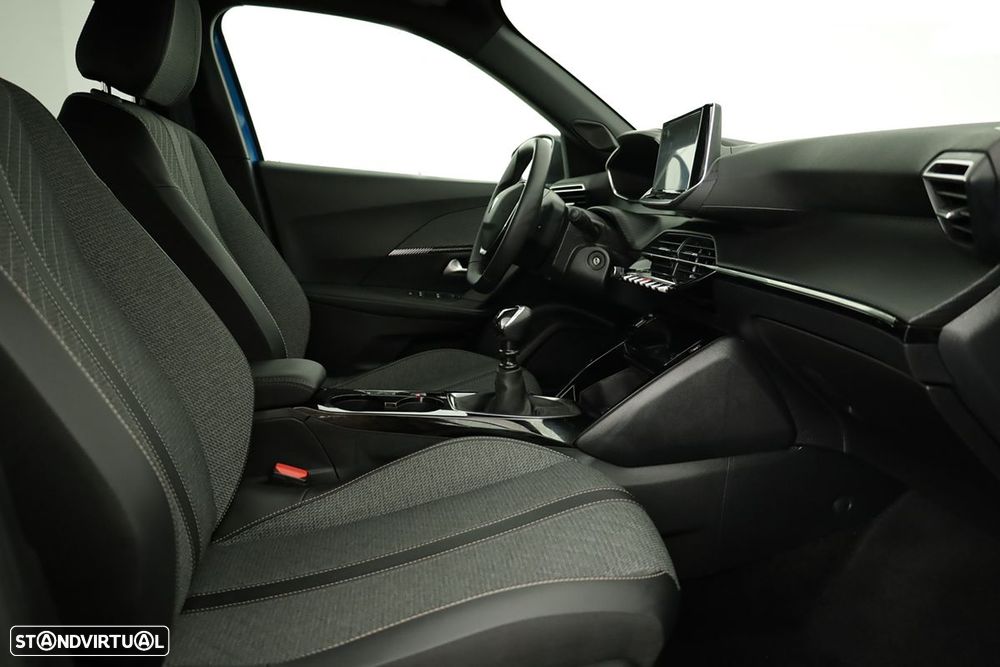 Peugeot 2008 1.2 PureTech Allure - 21