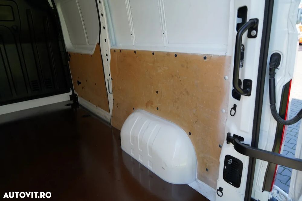 Renault MASTER / NEGRU / PANOU / CAMERĂ VEDERE SPATE / 2020 R - 21