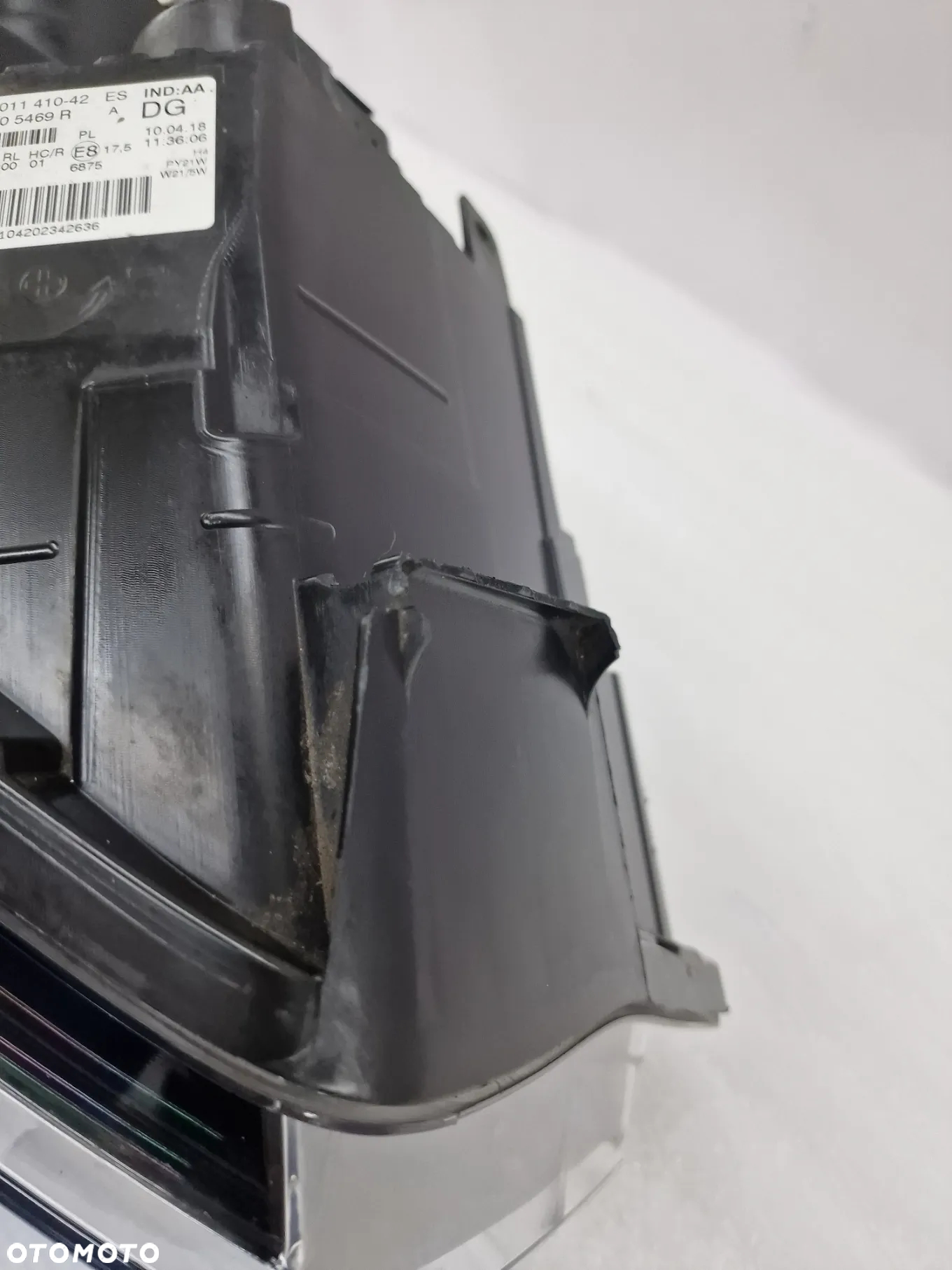 RENAULT TRAFIC 3 III PRAWA ZWYKŁA LAMPA PRZEDNIA PRZÓD , NR 260105469R , NR AUKCJI LA8 - 9