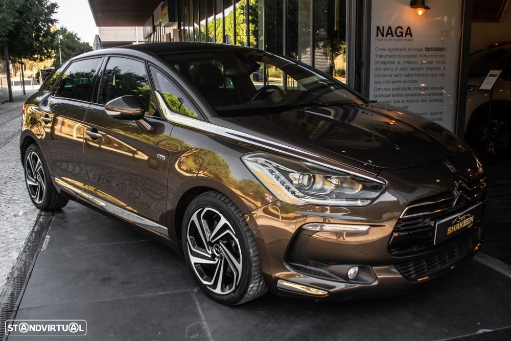 Citroën DS5 2.0 HDi Hybrid4 So Chic CMP6 - 6