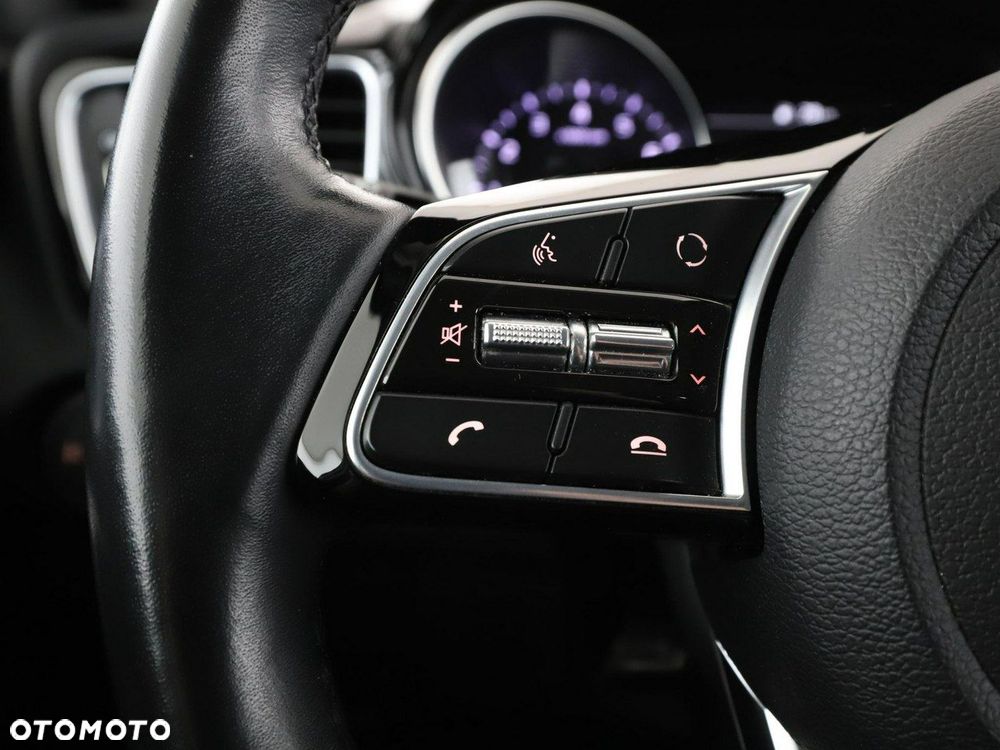 Kia XCeed 1.4 T-GDI OPF DCT7 SPIRIT - 33
