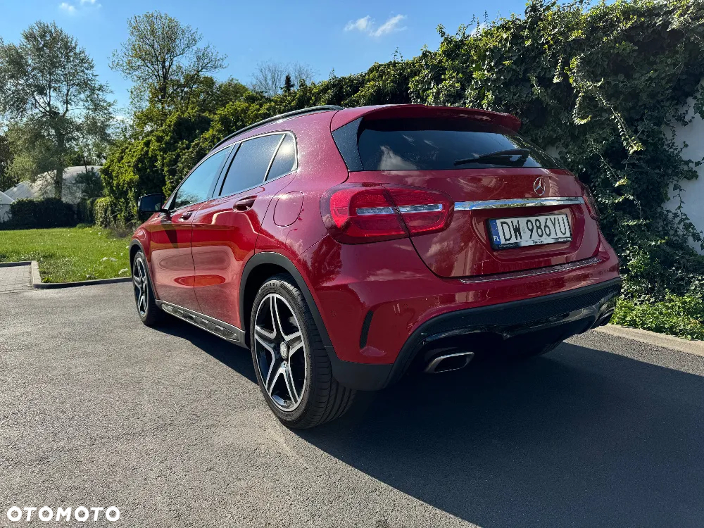 Mercedes-Benz GLA 250 4-Matic - 3