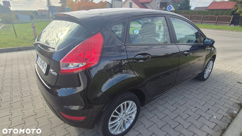 Ford Fiesta - 5