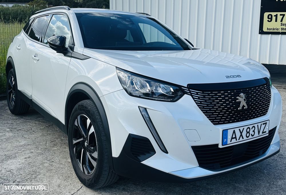 Peugeot 2008 1.2 PureTech Allure - 8