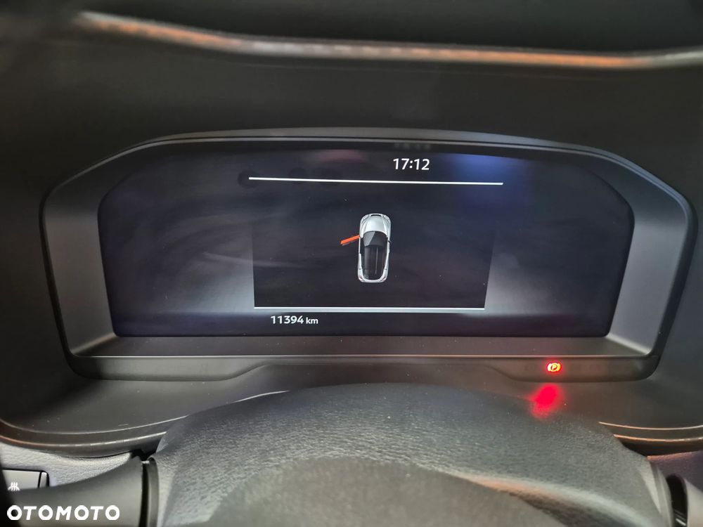 Nissan Juke 1.0 DIG-T N-Connecta DCT - 12