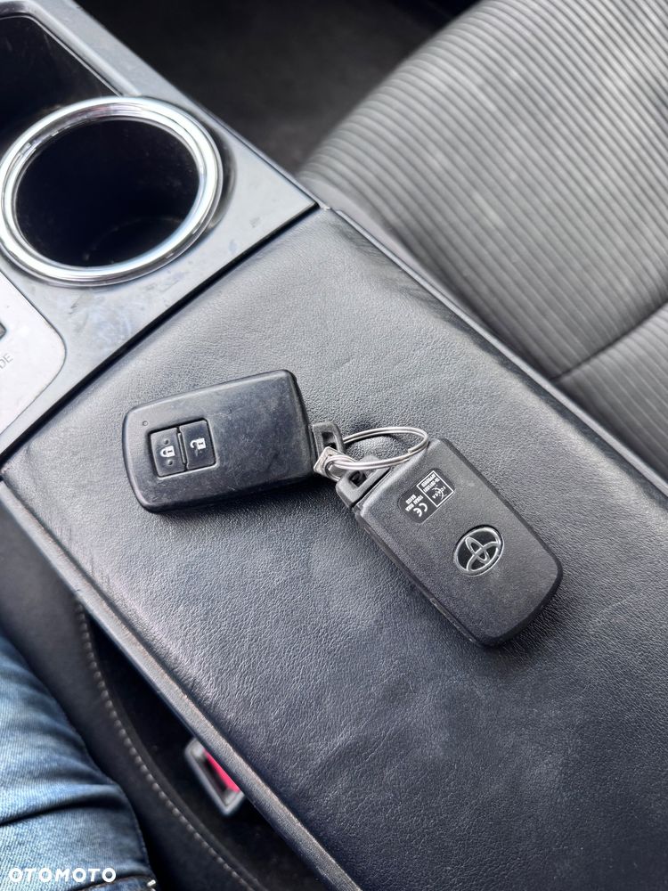Toyota Prius+ Hybrid 135 Comfort - 11