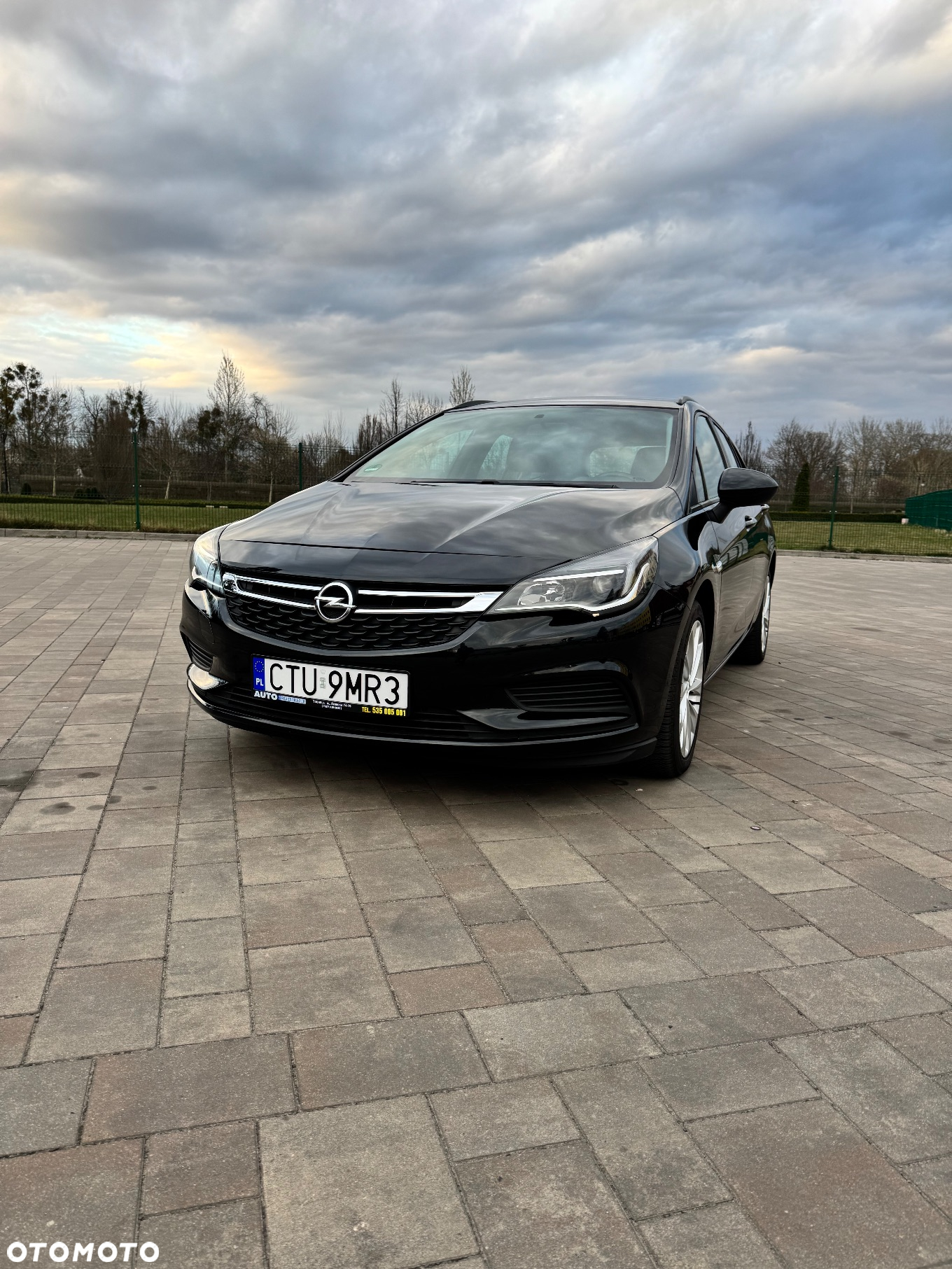 Opel Astra IV 1.6 CDTI Sport - 2
