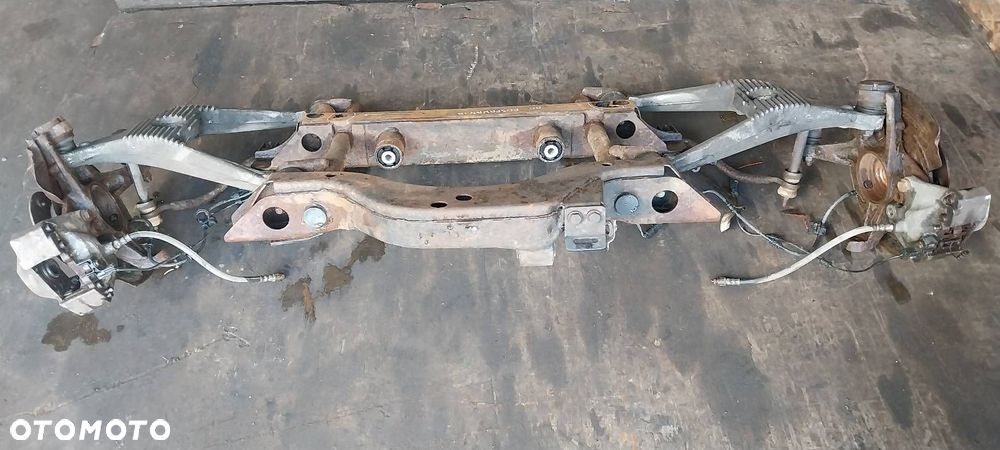 KOMPLETNE ZAWIESZENIE BELKA SANKI TYŁ WAHACZE ZWROTNICE MERCEDES W163 ML - 2