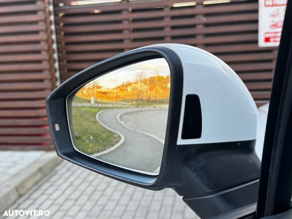 Volkswagen Touareg V6 TDI Elegance - 25