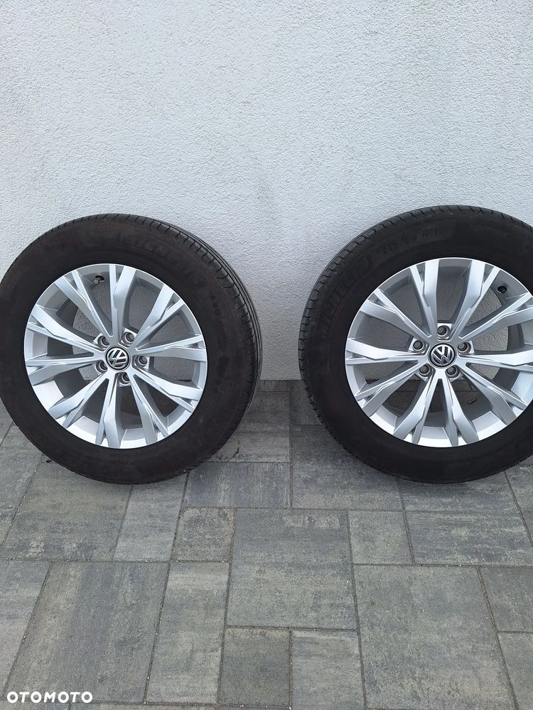 Volkswagen Tiguan - 20