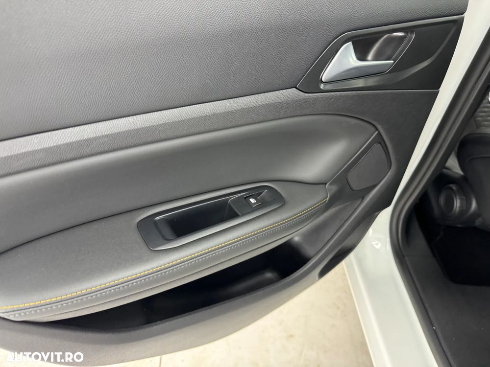 Peugeot 308 PureTech 130 EAT8 Allure Pack - 21