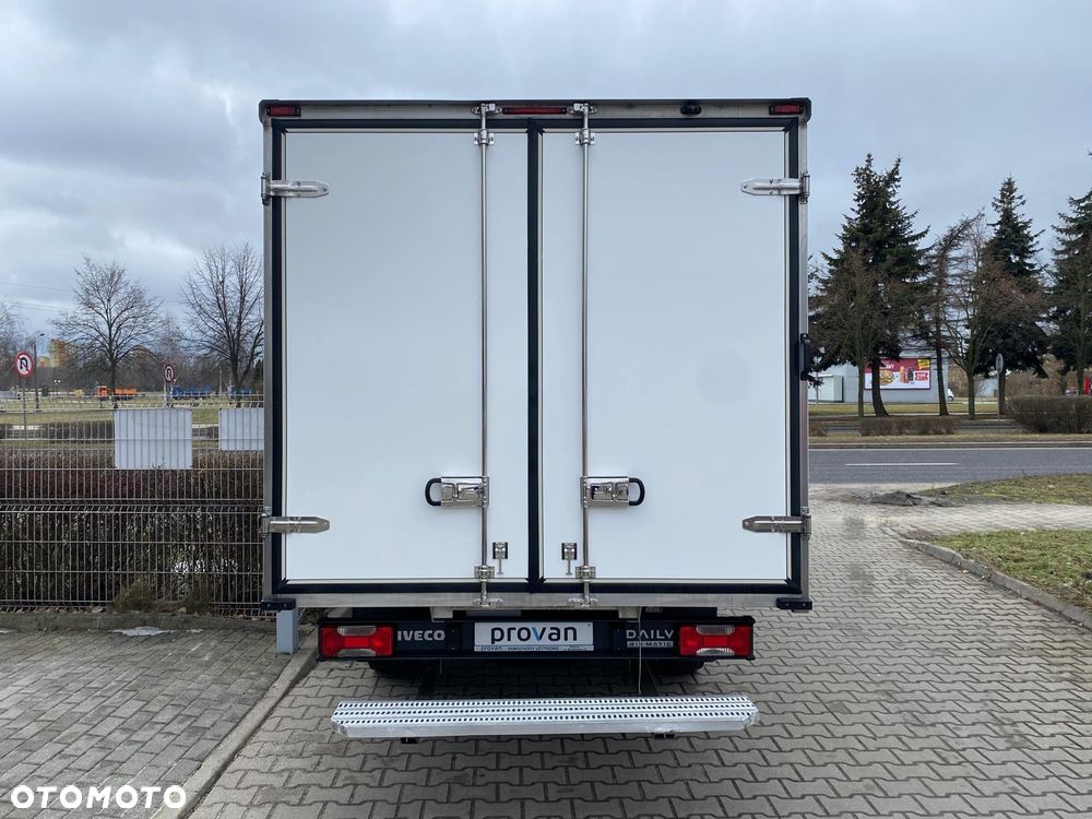 Iveco DAILY 35-140 HI-MATIC KONTENER CHŁODNIA MROŹNIA NISKI PRZEBIEG - 22
