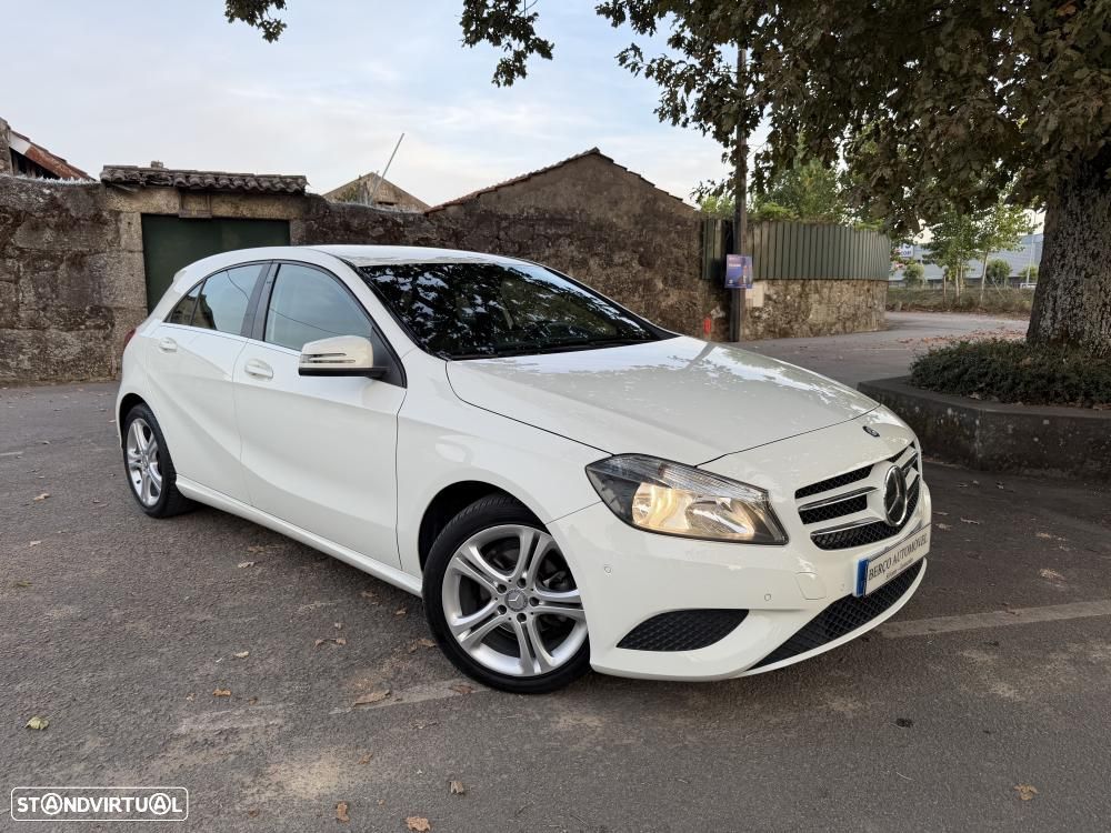 Mercedes-Benz A 180 d BlueEFFICIENCY Edition Style - 1