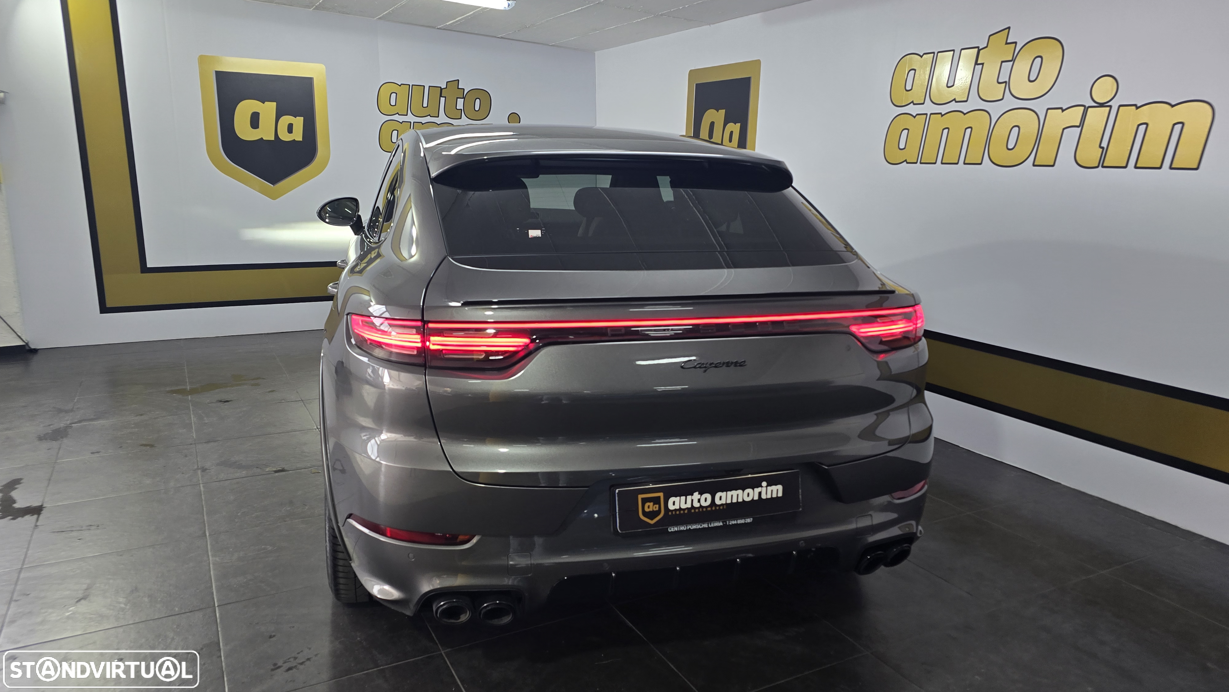 Porsche Cayenne Coupé E-Hybrid - 13