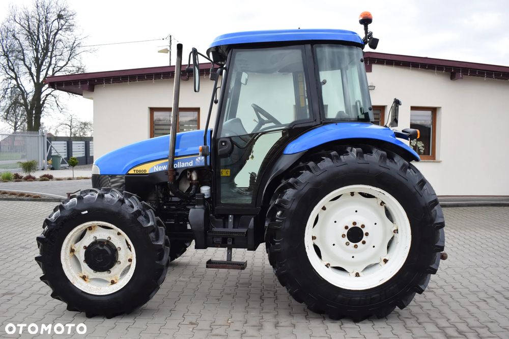 New Holland TD80D - 5