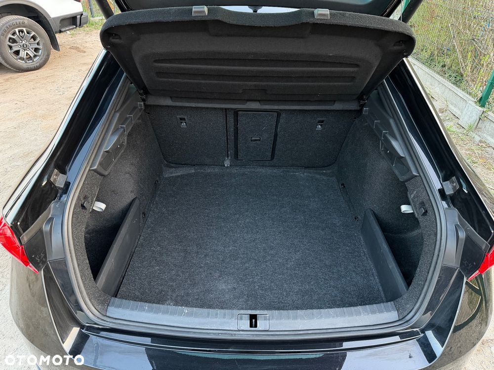 Skoda Octavia 1.5 TSI mHEV Sportline DSG - 40