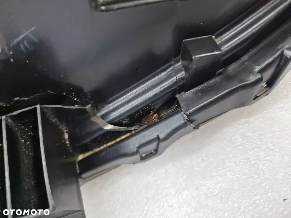 NISSAN X-TRAIL T31 07- PRAWA ZWYKŁA LAMPA PRZEDNIA PRZÓD , NR ICHIK0H1786 , NR AUKCJI LA226 - 13