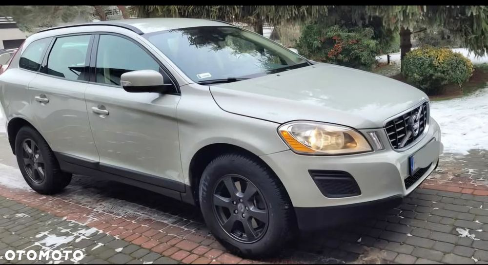 Volvo XC 60 D3 Momentum - 1