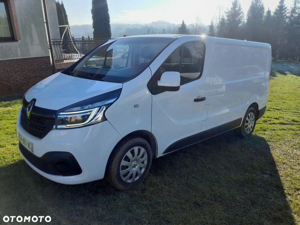 Renault Trafic - 1