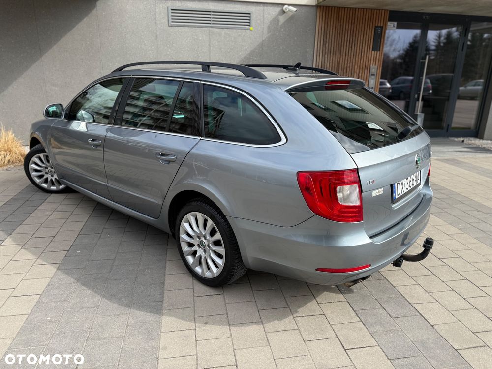 Skoda Superb - 25
