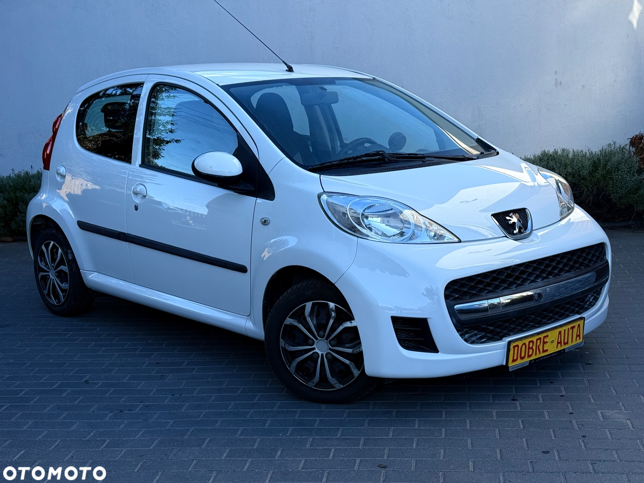 Peugeot 107 1.0 Happy - 19
