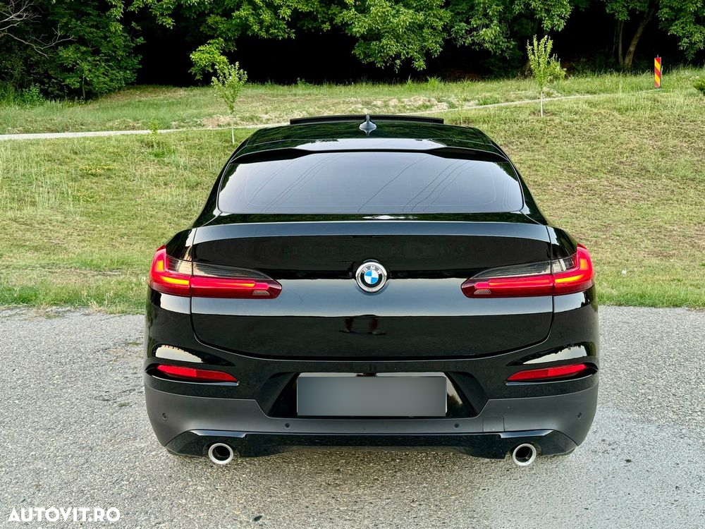 BMW X4 xDrive20d Standard - 11
