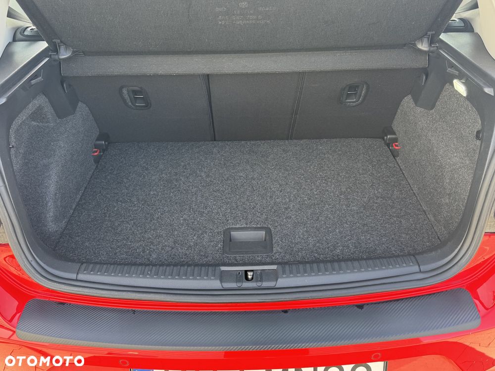 Volkswagen Polo - 10