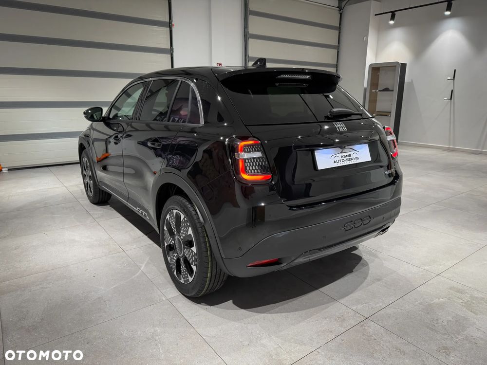 Fiat 600 1.2 Turbo La Prima eDCT - 6