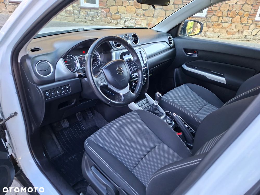Suzuki Vitara 1.6 DDiS (4x4) Allgrip Comfort - 12
