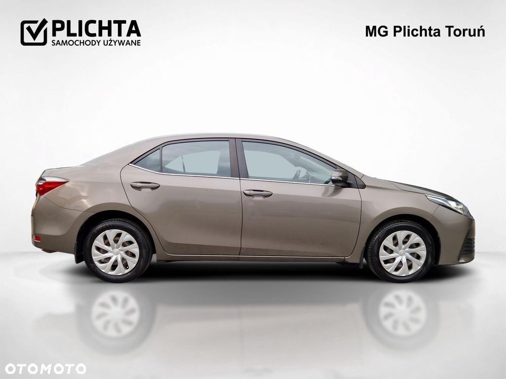 Toyota Corolla - 7