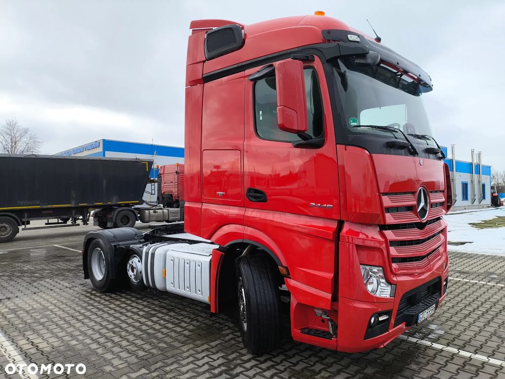 Mercedes-Benz Actros 2445 - 1