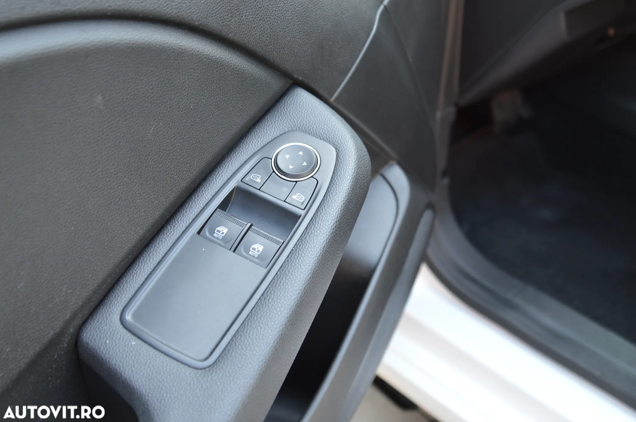 Renault Clio E-TECH Full Hybrid 145 E-TECH engineered - 30