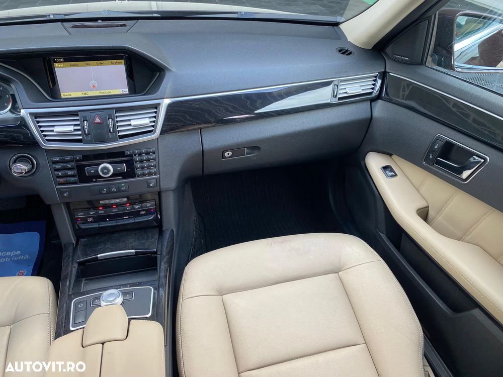 Mercedes-Benz E - 17