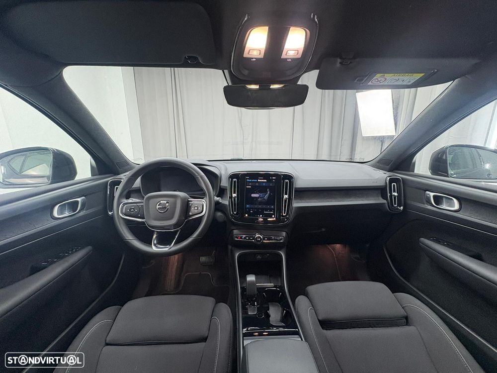 Volvo XC 40 Recharge 69 kWh Single Motor RWD Core - 8