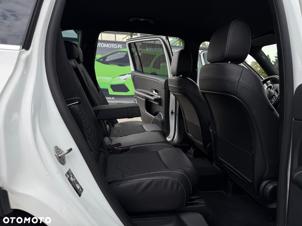 Mercedes-Benz GLB 200 d 8G-DCT - 32
