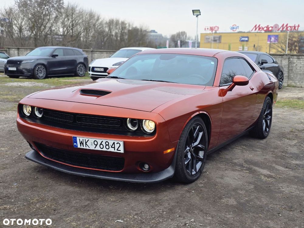 Dodge Challenger - 4
