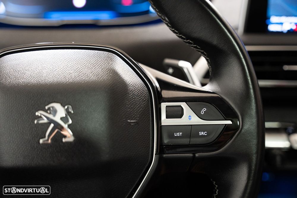 Peugeot 5008 1.2 PureTech Allure EAT8 - 17