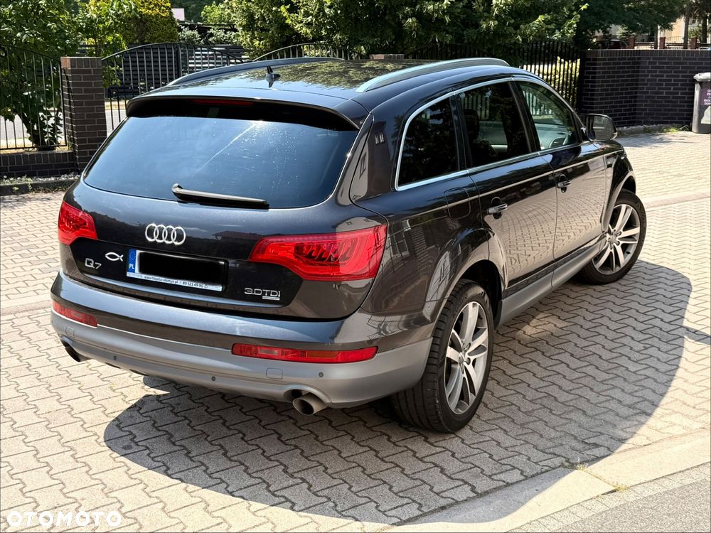 Audi Q7 3.0 TDI Quattro Tiptronic - 9