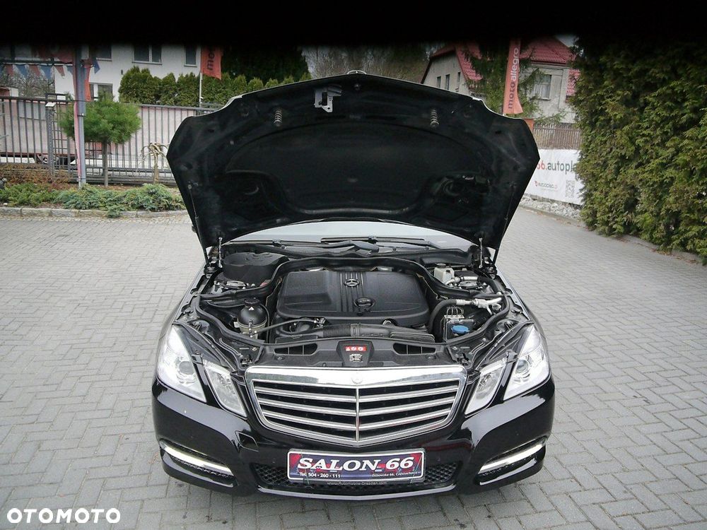 Mercedes-Benz Klasa E 220 BlueTEC 4Matic 7G-TRONIC Avantgarde - 15