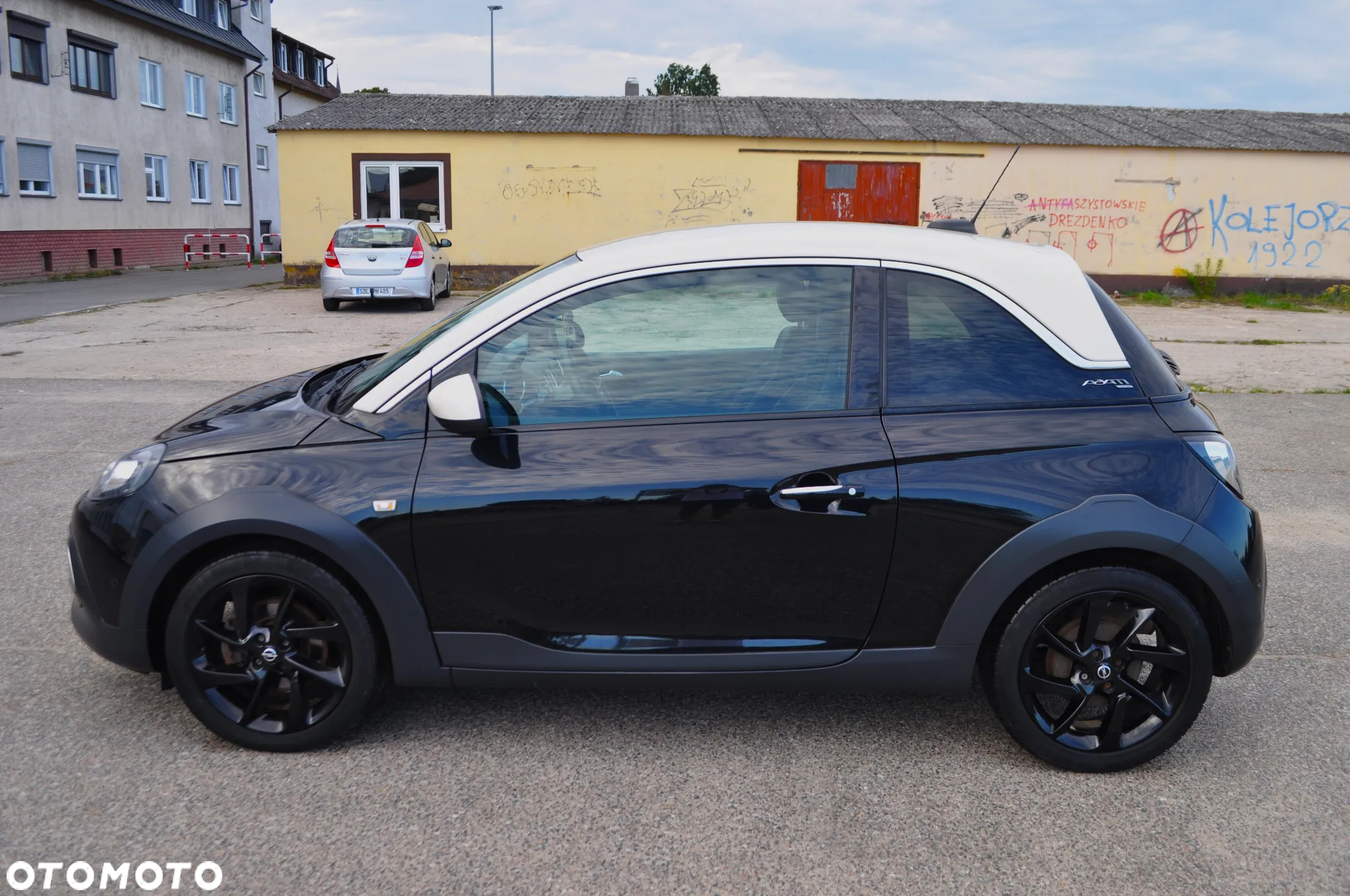Opel Adam 1.0 T SIDI Rocks Unlimited S&S - 5