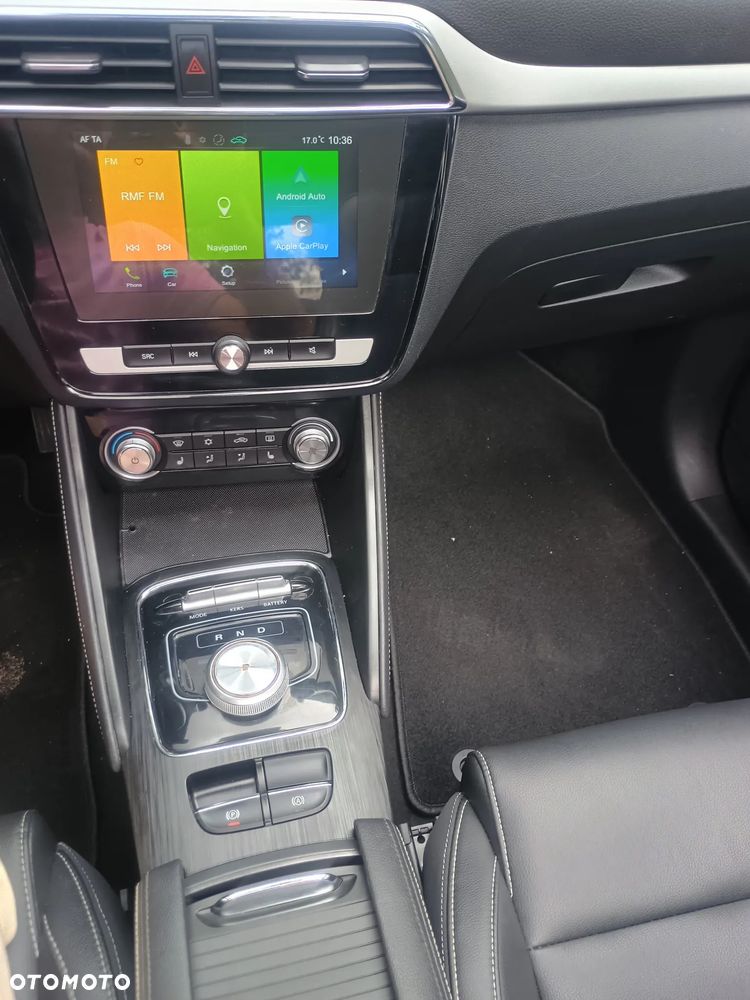 MG ZS Luxury - 14