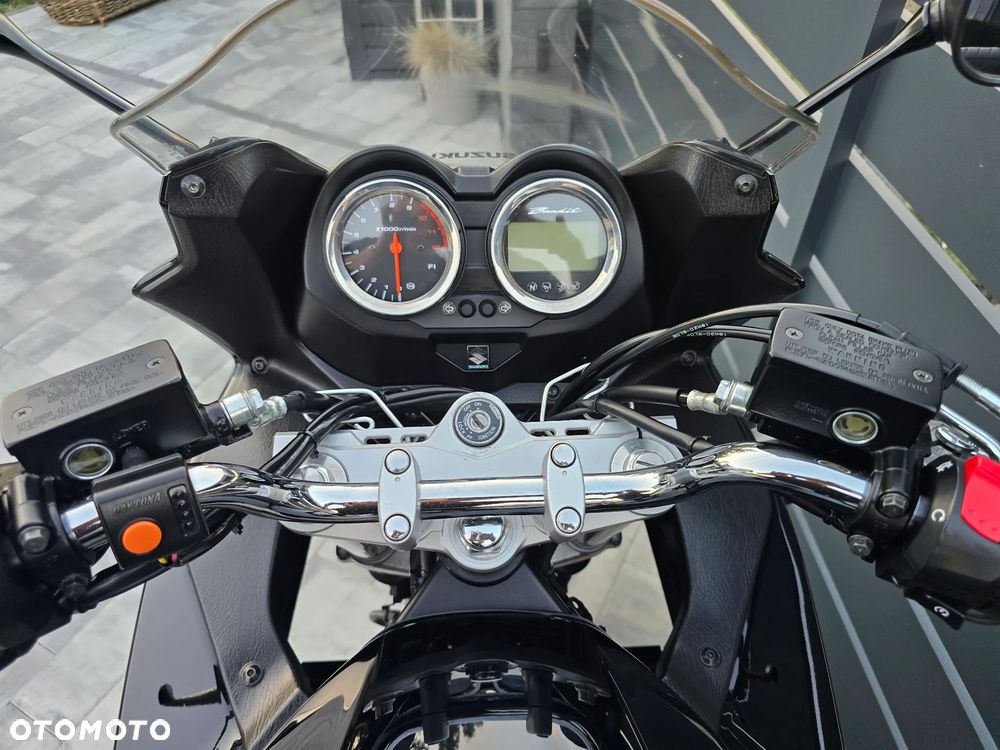 Suzuki Bandit - 22