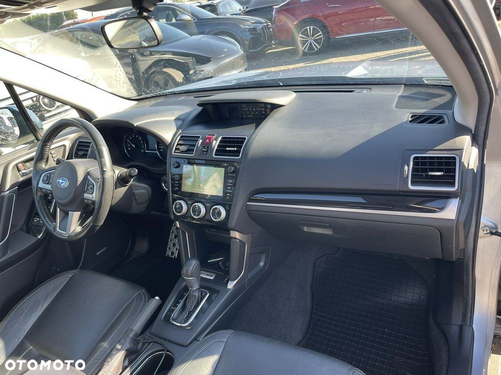 Subaru Forester - 10