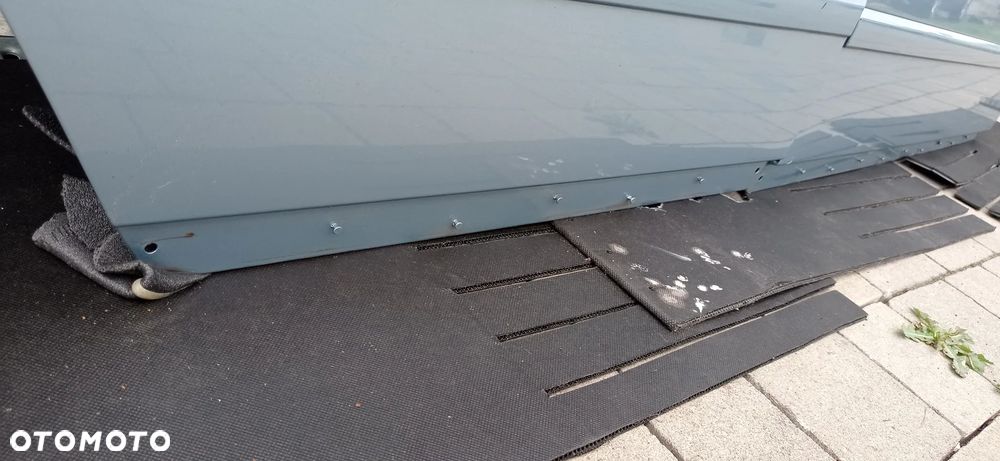 AUDI A4 B7 drzwi tylne prawe lub lewe LY5J - 8