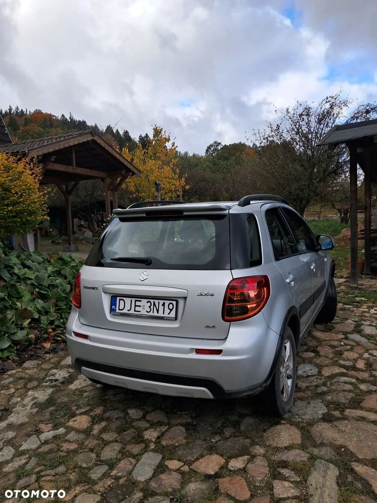 Suzuki SX4 1.6 Comfort 4WD - 4
