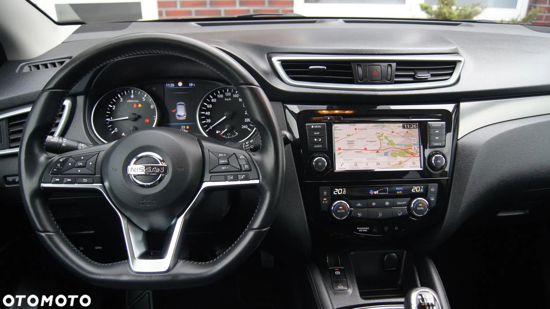 Nissan Qashqai 1.3 DIG-T N-Connecta - 16